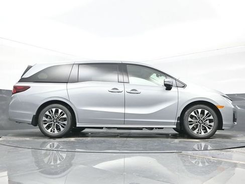 New 2026 Honda Odyssey Elite image 24