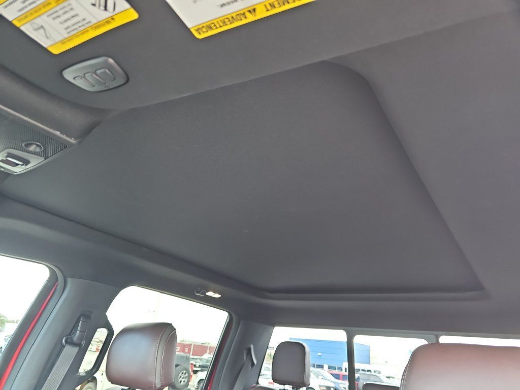 Used 2017 Ford F250 Platinum w/ Platinum Ultimate Package AWD/4WD image 28