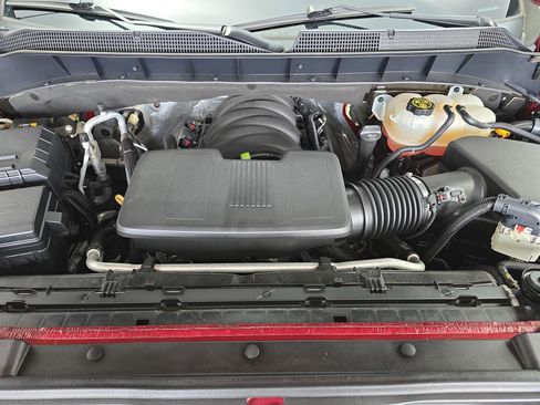 Used 2019 Chevrolet Silverado 1500 LTZ w/ LTZ Premium Package image 30