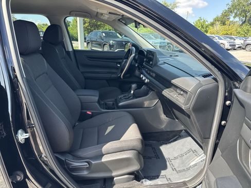 Used 2025 Honda CR-V LX image 28