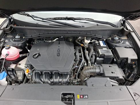 Used 2025 Hyundai Tucson SE AWD/4WD image 28