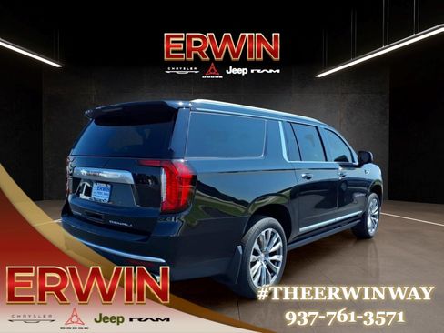 Used 2021 GMC Yukon XL Denali w/ Denali Ultimate Package AWD/4WD image 7