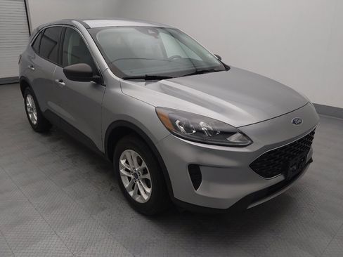 Used 2022 Ford Escape SE image 13