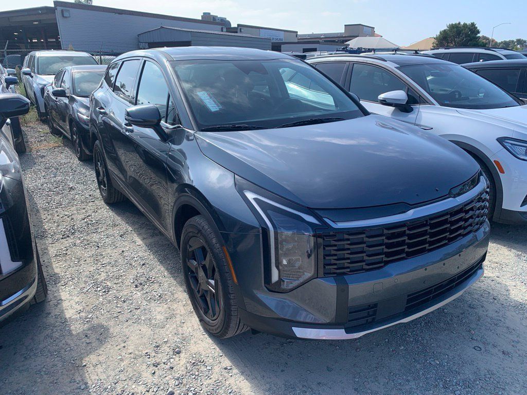 Certified 2026 Kia Sportage S AWD/4WD image 4