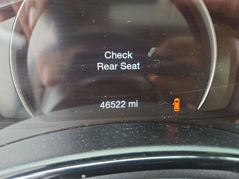 Used 2024 Dodge Durango GT image 19