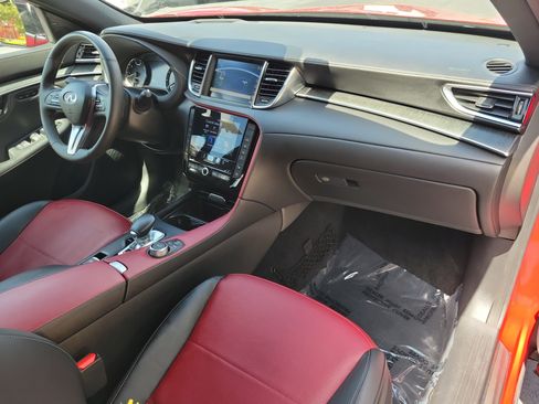 Certified 2023 INFINITI QX55 Sensory w/ Lighting Package AWD/4WD image 11