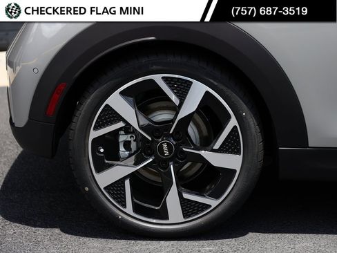 Used 2025 MINI Cooper S image 7