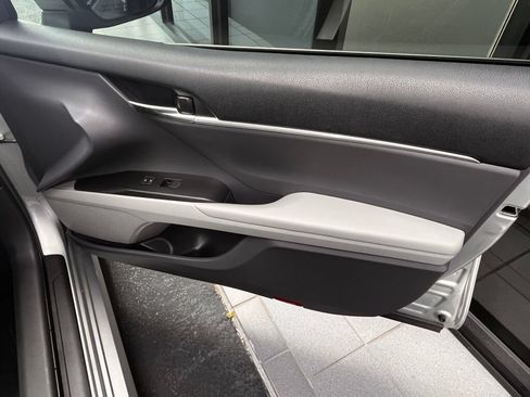 Used 2023 Toyota Camry LE FWD image 29
