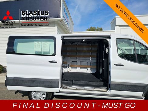 Used 2024 Ford Transit 250 Low Roof w/ Exterior Upgrade Package image 16