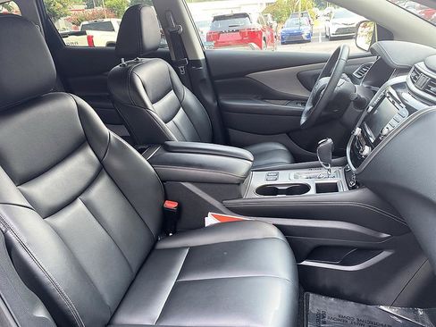 Used 2024 Nissan Murano SV FWD image 20