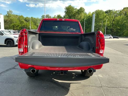 Used 2017 RAM 1500 Express AWD/4WD image 18