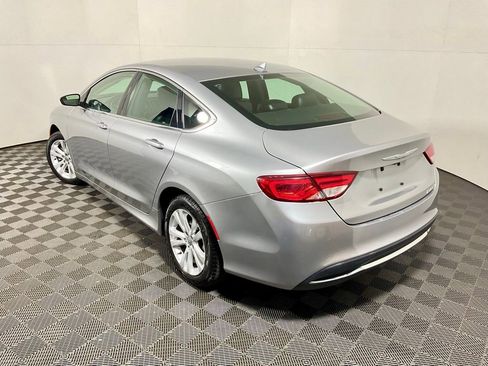 Used 2017 Chrysler 200 Limited Platinum image 13