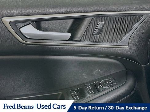 Used 2022 Ford Edge SEL w/ Convenience Package AWD/4WD image 19