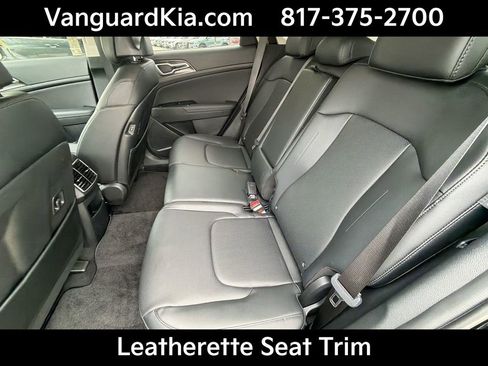 Certified 2025 Kia Sportage EX FWD image 29