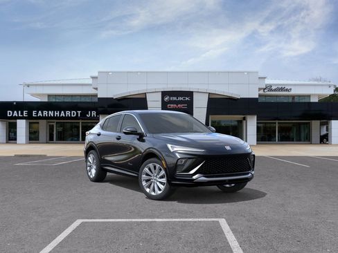New 2026 Buick Envista Sport Touring FWD image 2