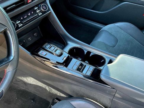 Used 2022 Hyundai Sonata N Line image 16