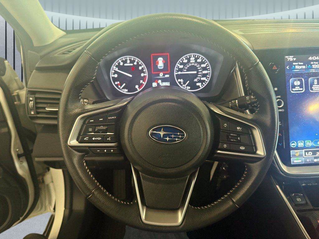 Certified 2025 Subaru Outback Premium AWD/4WD image 10