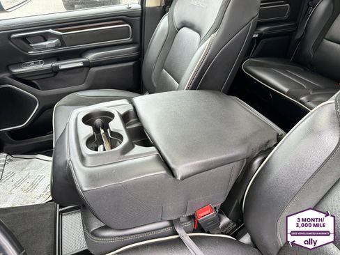 Used 2021 RAM 1500 Laramie AWD/4WD image 15