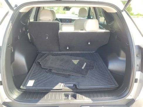 Used 2025 Hyundai Tucson SEL FWD image 8