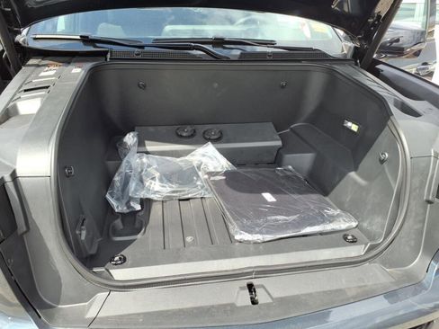 New 2026 Chevrolet Silverado EV LT image 12