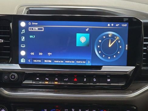 Used 2022 Chevrolet Silverado 1500 LTZ w/ LTZ Convenience Package II image 26