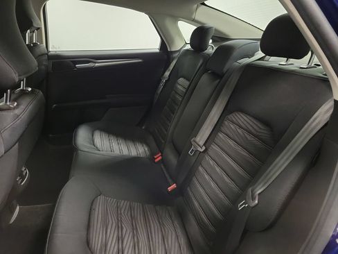Used 2016 Ford Fusion SE FWD image 26