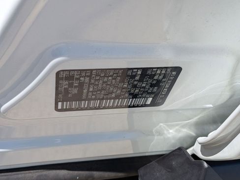 Certified 2023 Nissan Rogue SL AWD/4WD image 38