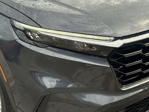 Used 2025 Honda CR-V EX image 10