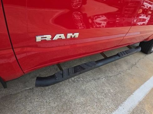 Used 2022 RAM 1500 Big Horn AWD/4WD image 12