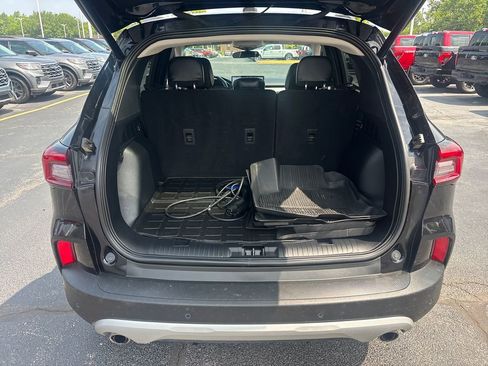 Used 2024 Ford Escape SE FWD image 30
