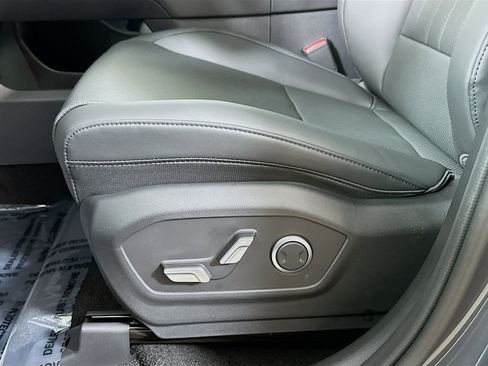 New 2026 Hyundai Santa Fe SEL image 18