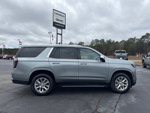 Used 2025 Chevrolet Tahoe Premier image 2