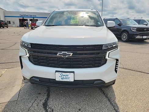 Used 2023 Chevrolet Tahoe RST w/ Luxury Package AWD/4WD image 2