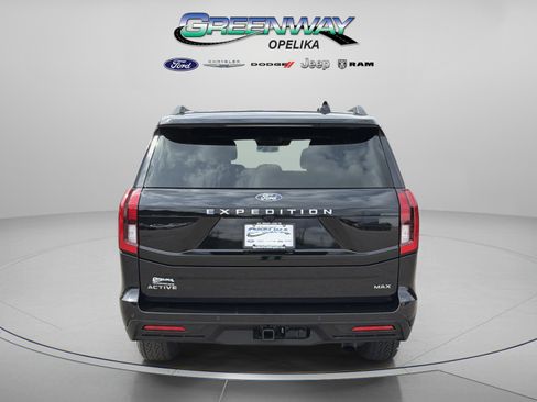 Used 2025 Ford Expedition Max Active image 6