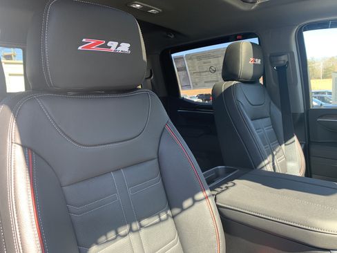 New 2025 Chevrolet Silverado 1500 RST AWD/4WD image 29