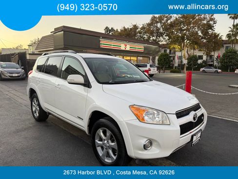 Used 2011 Toyota RAV4 Limited image 3