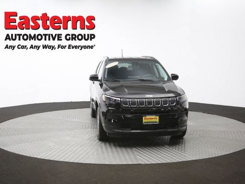 Used 2022 Jeep Compass Latitude w/ Convenience Group AWD/4WD image 52