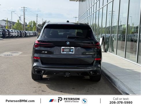New 2026 BMW X5 xDrive50e w/ M Sport Package AWD/4WD image 4