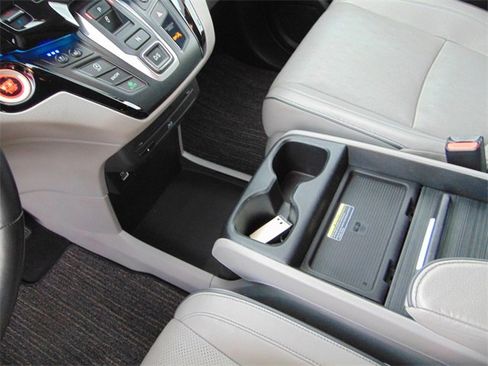 Certified 2023 Honda Odyssey Elite image 14