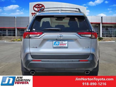 Used 2025 Toyota RAV4 XLE Premium w/ Weather Package FWD image 7