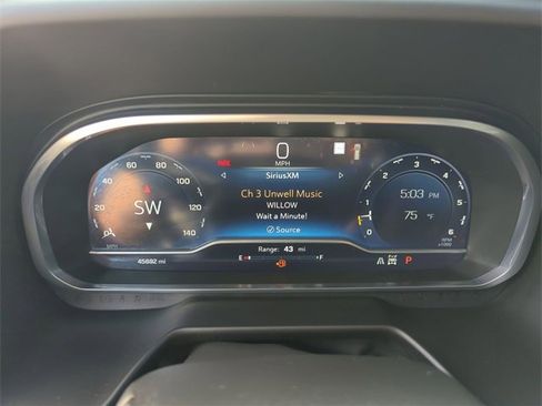 Used 2022 Chevrolet Tahoe LT w/ LT Signature Plus Package image 11