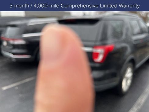 Used 2019 Ford Explorer XLT w/ Equipment Group 202A image 3