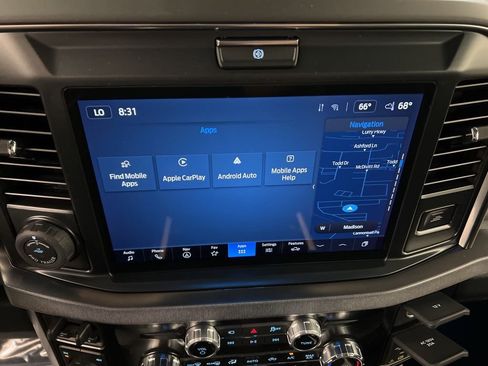 New 2025 Ford F250 Platinum image 9