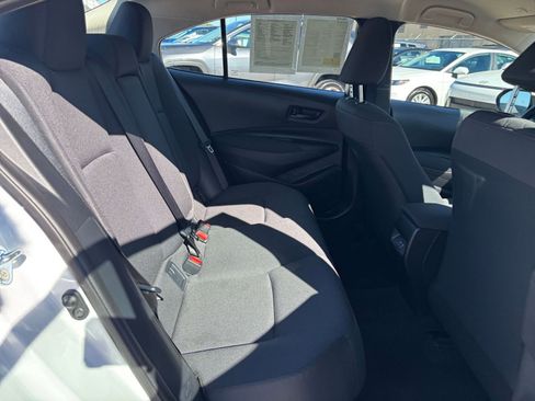 Used 2025 Toyota Corolla LE image 23