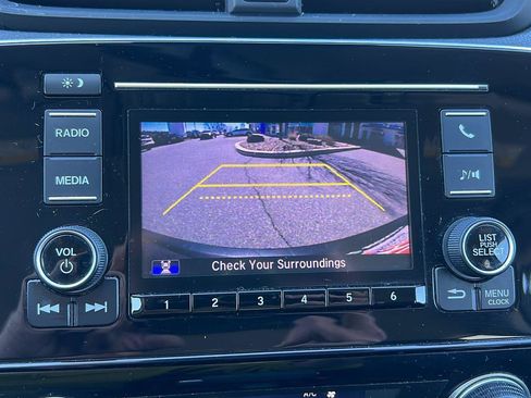 Used 2020 Honda CR-V LX image 26