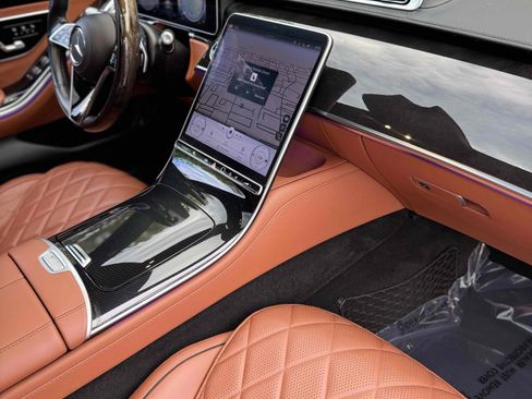 Used 2022 Mercedes-Benz S 500 4MATIC image 21