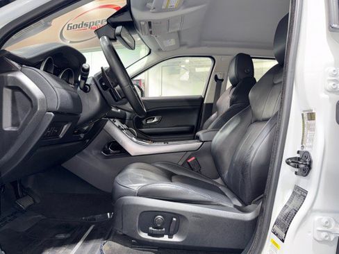 Used 2018 Land Rover Range Rover Evoque SE AWD/4WD image 10