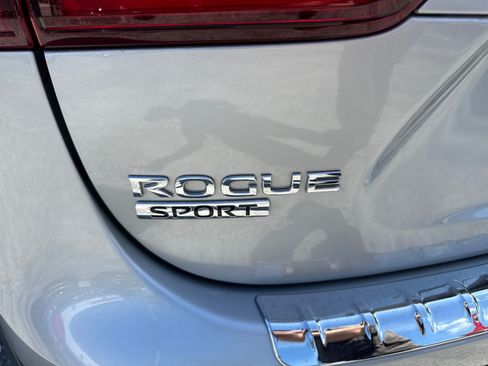Certified 2022 Nissan Rogue Sport SL w/ Premium Package AWD/4WD image 46