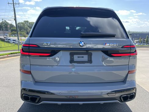 Used 2024 BMW X7 M60i w/ Executive Package AWD/4WD image 8