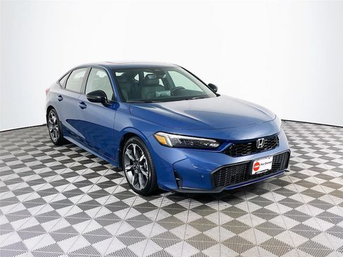 Certified 2025 Honda Civic Sport Touring image 1